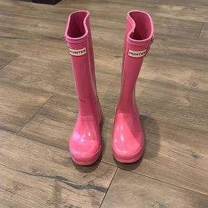 Girls tall Hunter rain boots